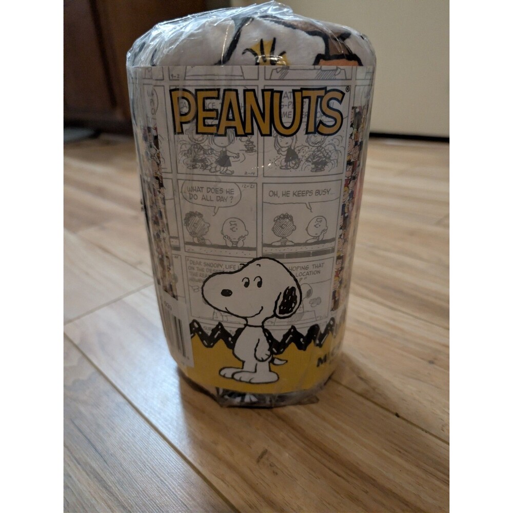 Franco Peanuts Throw Blanket 46x60 Close Pals Charlie Brown Snoopy Gang NEW...